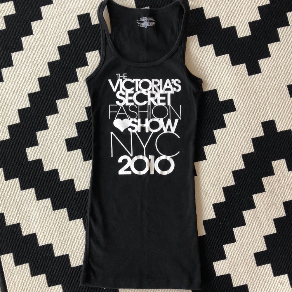 Victoria’s Secret 2010 fashion show tank - size S
